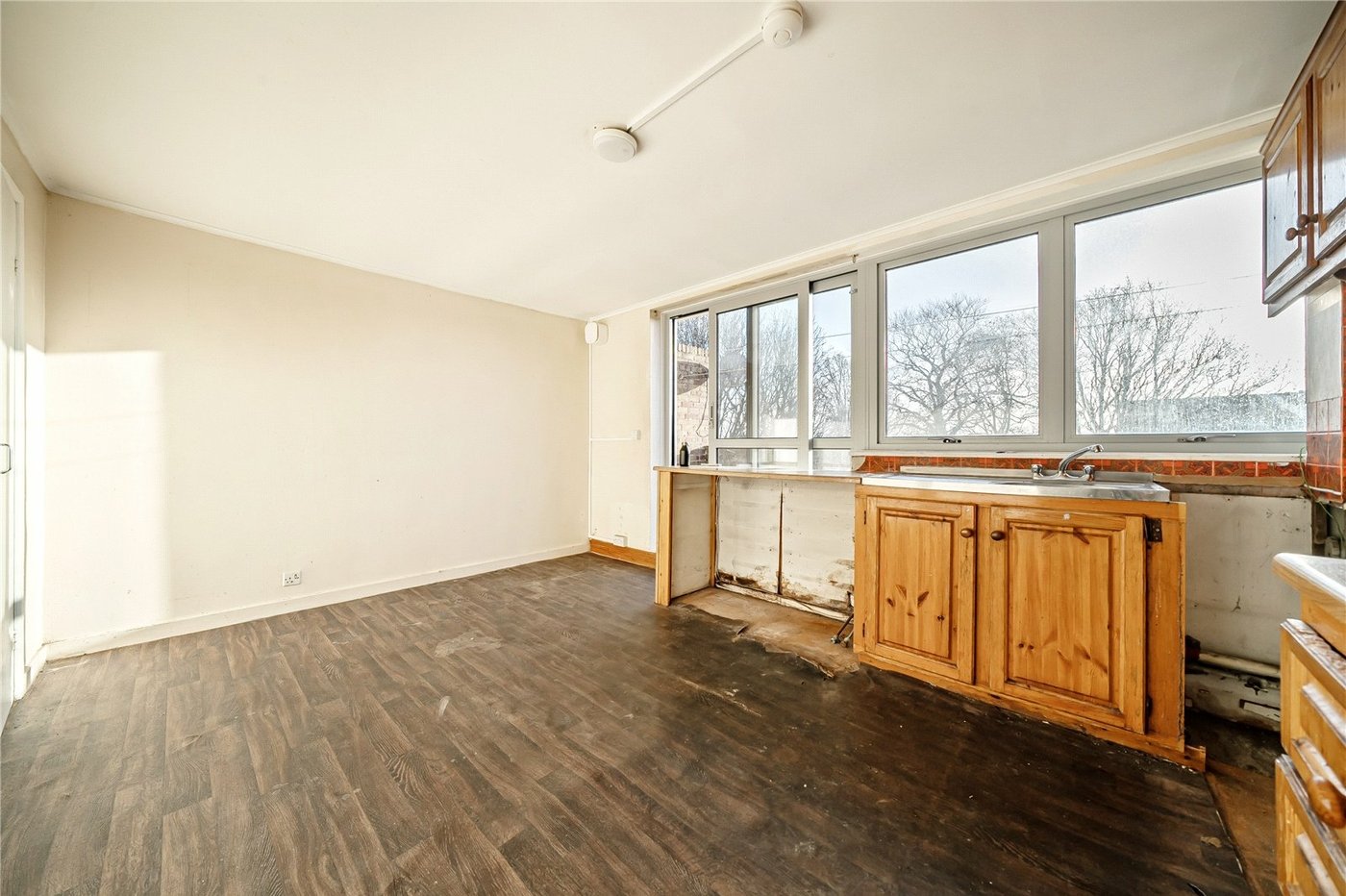 4 bedroom property for sale in Kirkdale | Robinson Jackson