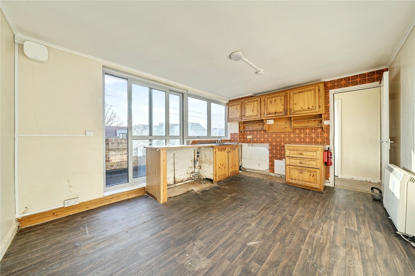 4 bedroom property for sale in Kirkdale | Robinson Jackson