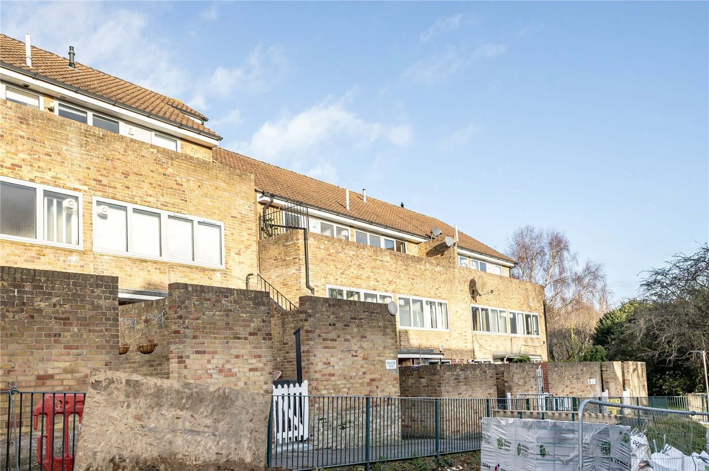 4 bedroom property for sale in Kirkdale | Robinson Jackson