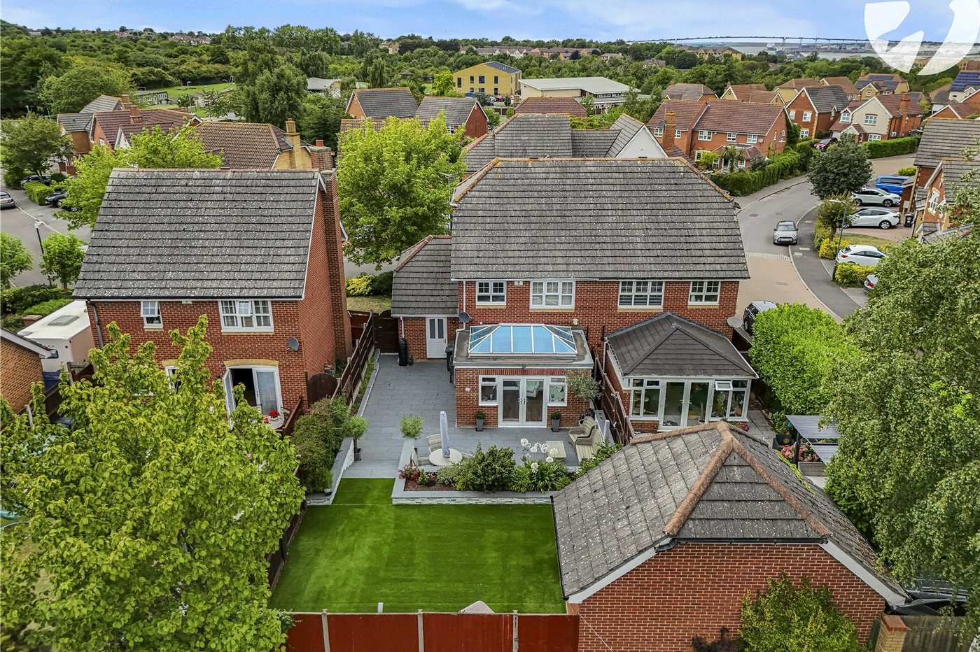 3 bedroom house for sale in Swanscombe | Robinson Jackson