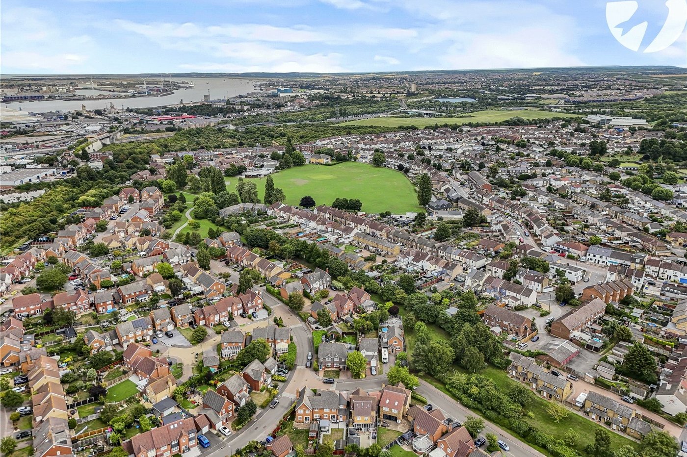3 bedroom house for sale in Swanscombe | Robinson Jackson