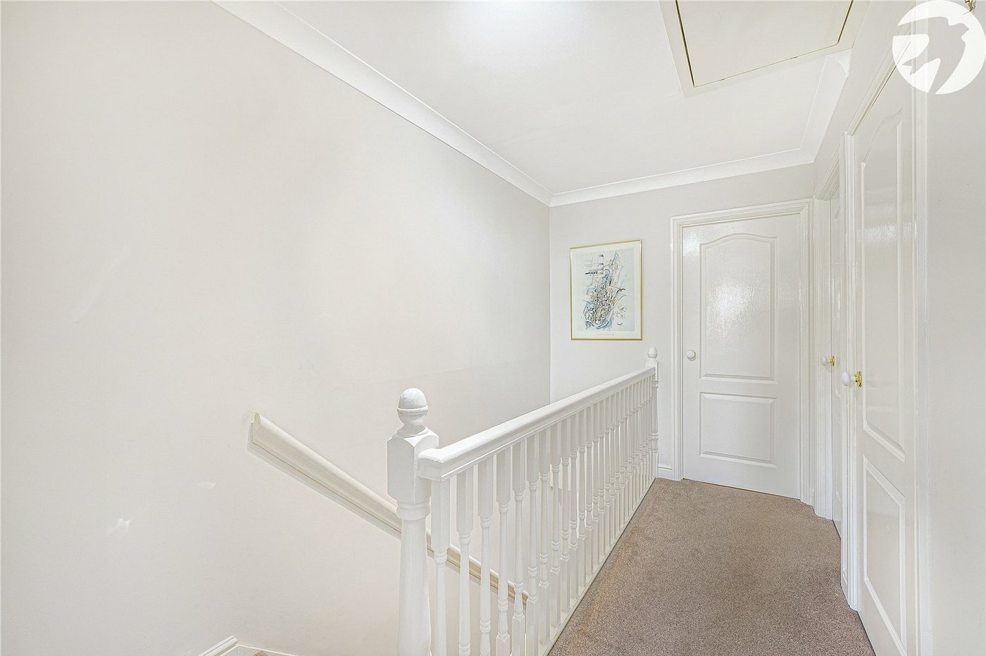 3 bedroom house for sale in Swanscombe | Robinson Jackson