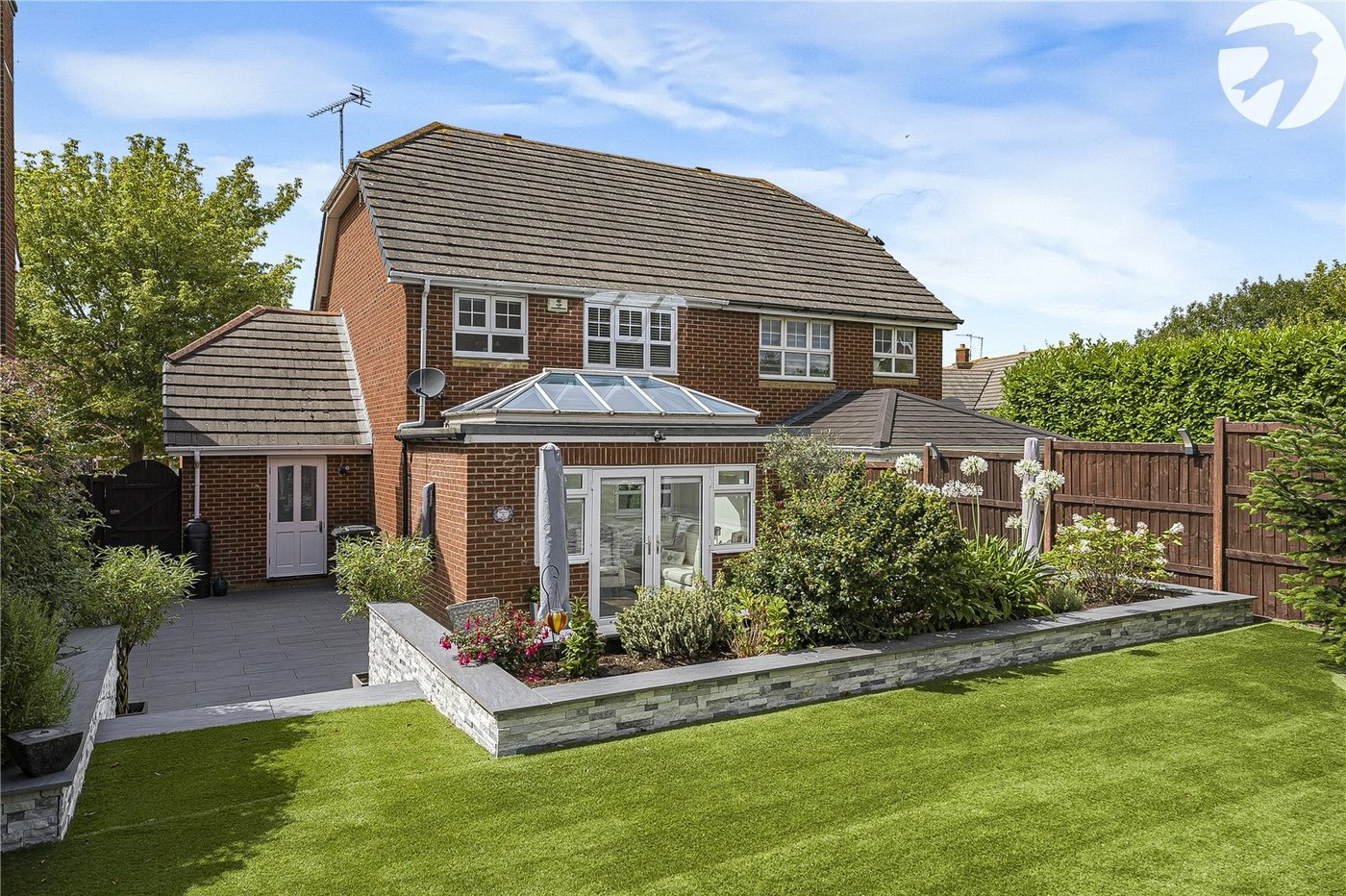 3 bedroom house for sale in Swanscombe | Robinson Jackson