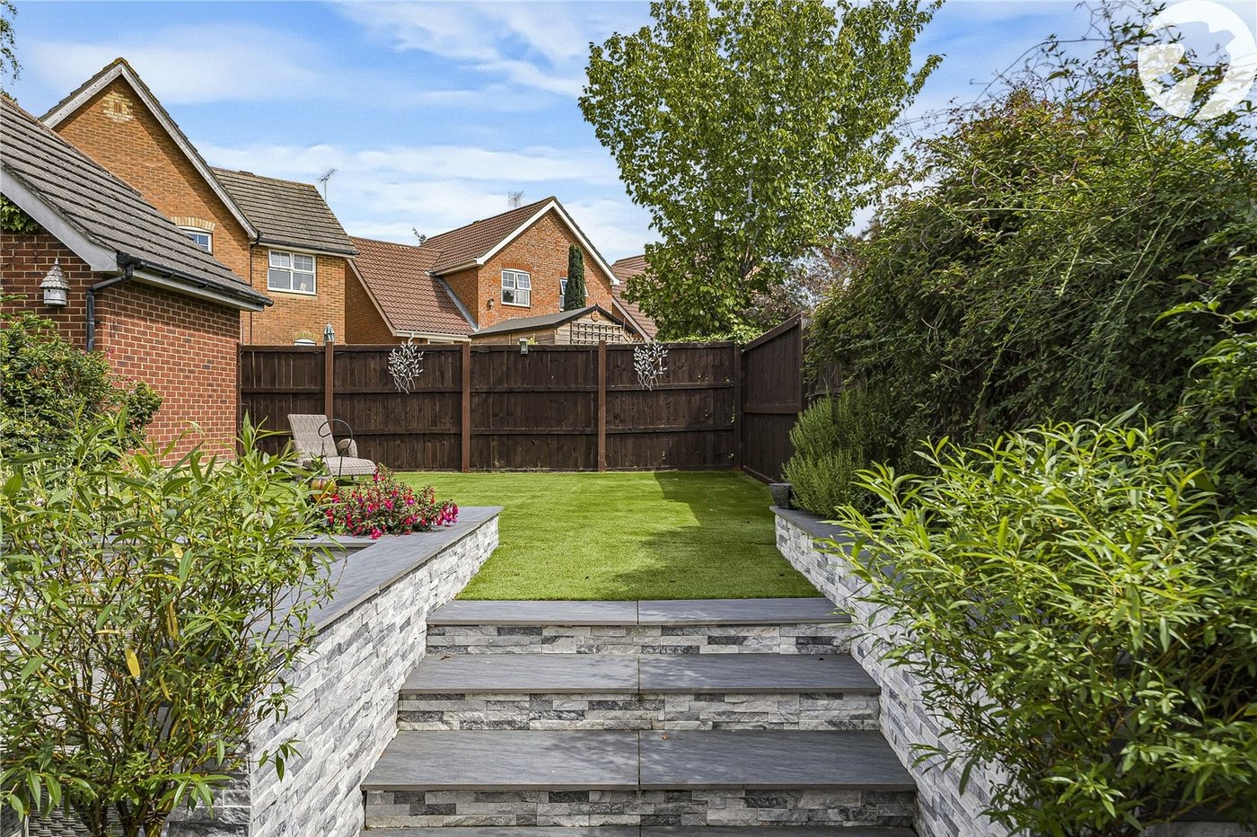 3 bedroom house for sale in Swanscombe | Robinson Jackson