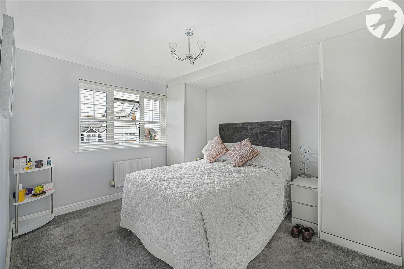 3 bedroom house for sale in Swanscombe | Robinson Jackson