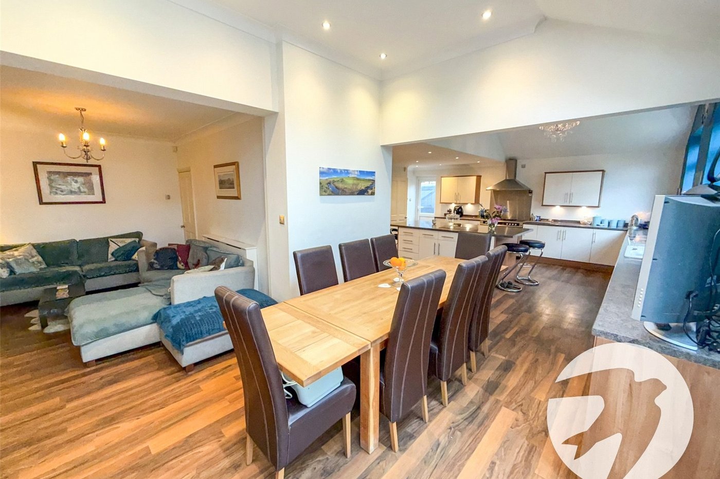 5 bedroom house for sale in London | Robinson Jackson