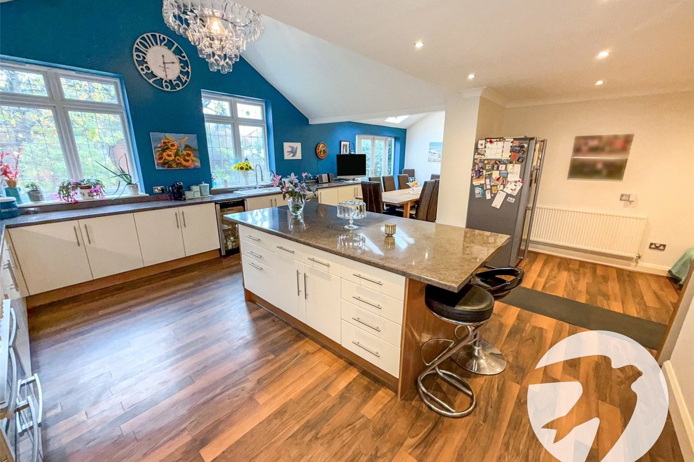 5 bedroom house for sale in London | Robinson Jackson