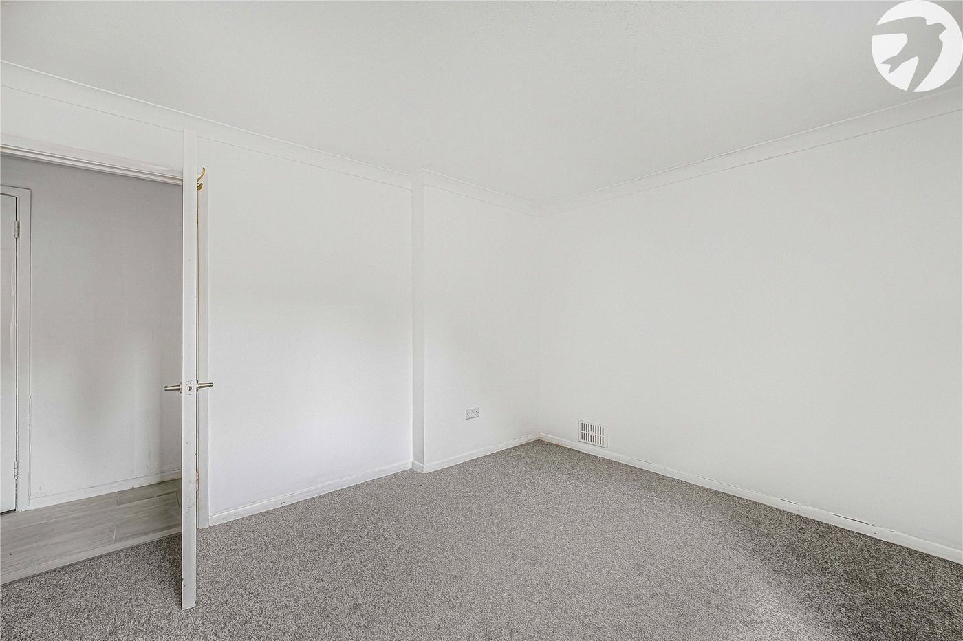 2 bedroom property for sale in South Darenth | Robinson Jackson