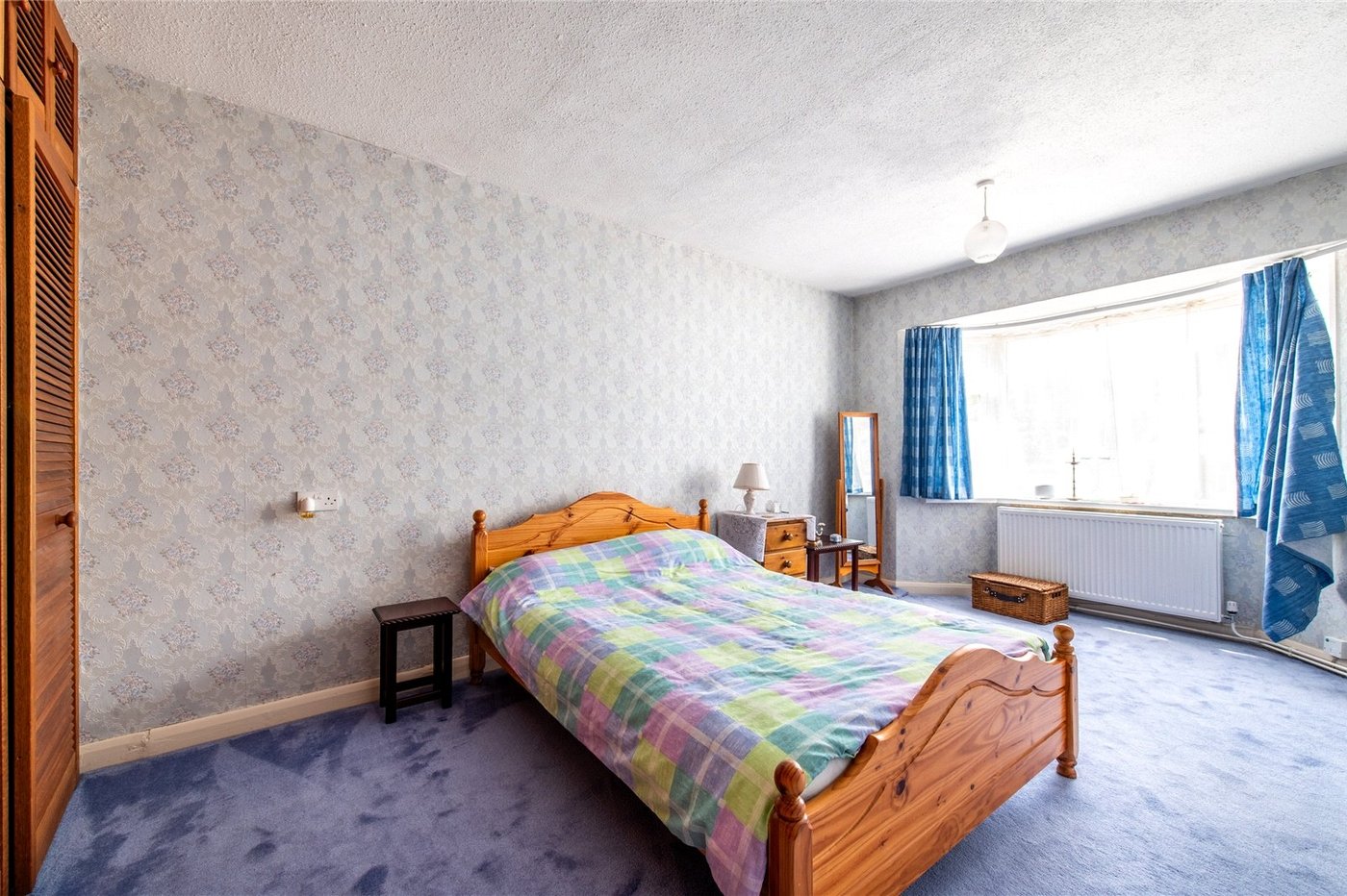 2 bedroom bungalow for sale in Northfleet | Robinson Michael & Jackson