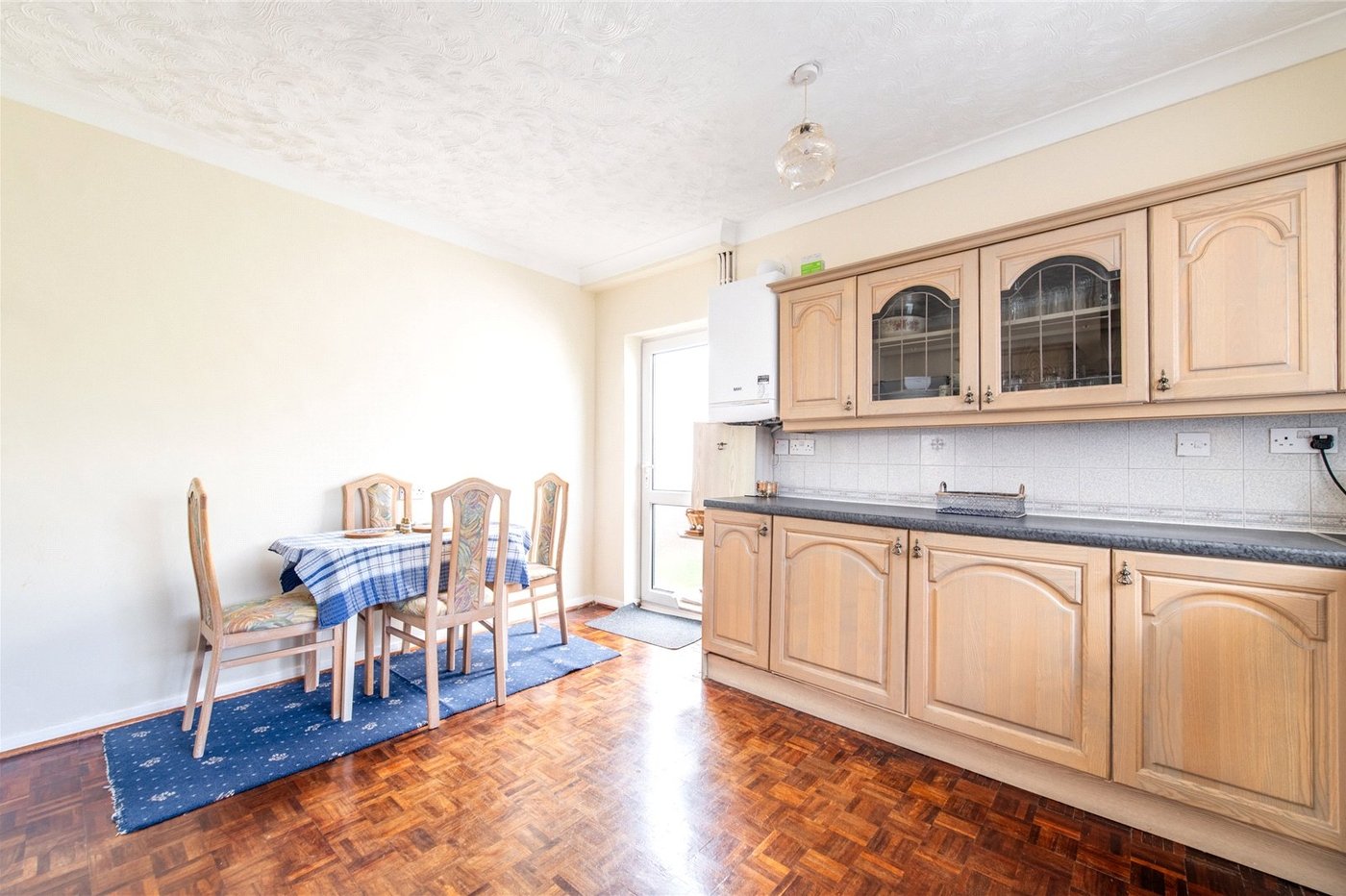 2 bedroom bungalow for sale in Northfleet | Robinson Michael & Jackson
