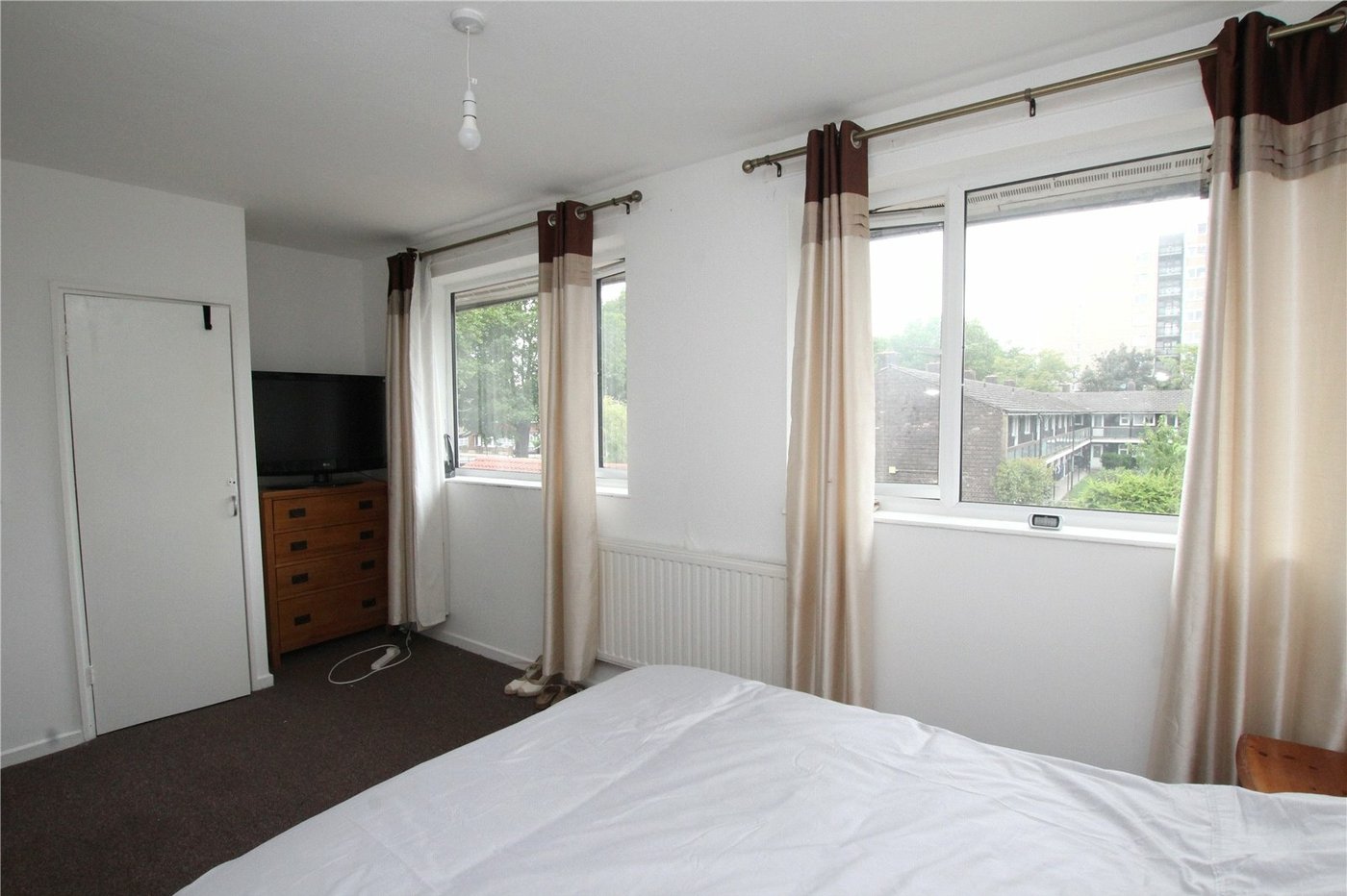 4 bedroom house for sale in Shooters Hill | Robinson Jackson