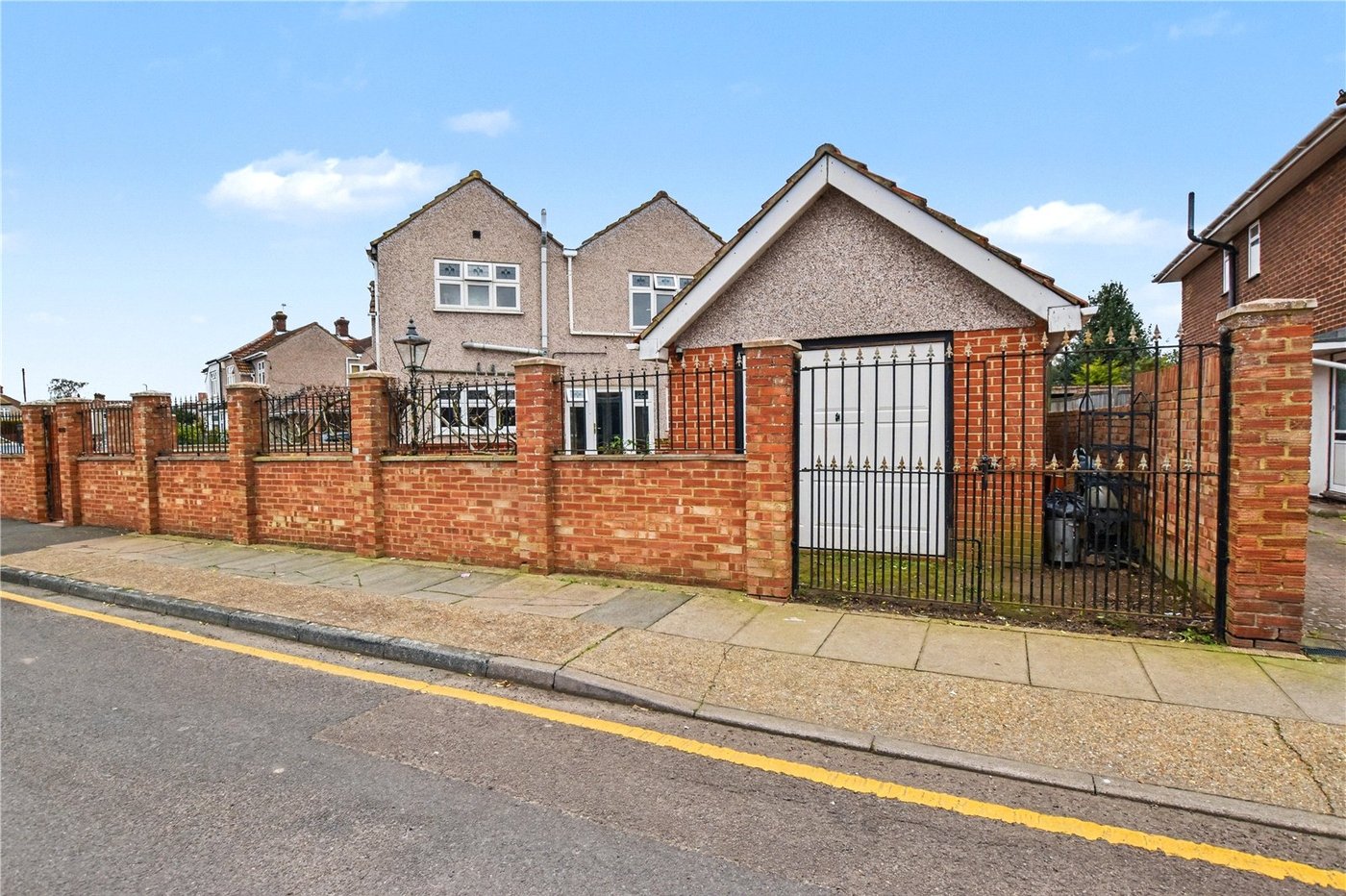 5 bedroom house for sale in Bexleyheath | Robinson Jackson