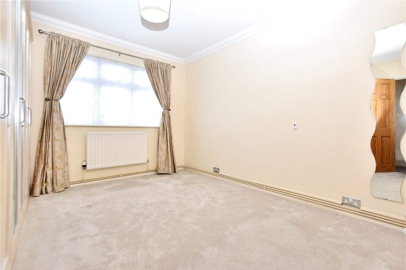 2 bedroom property for sale in Bexleyheath | Robinson Jackson
