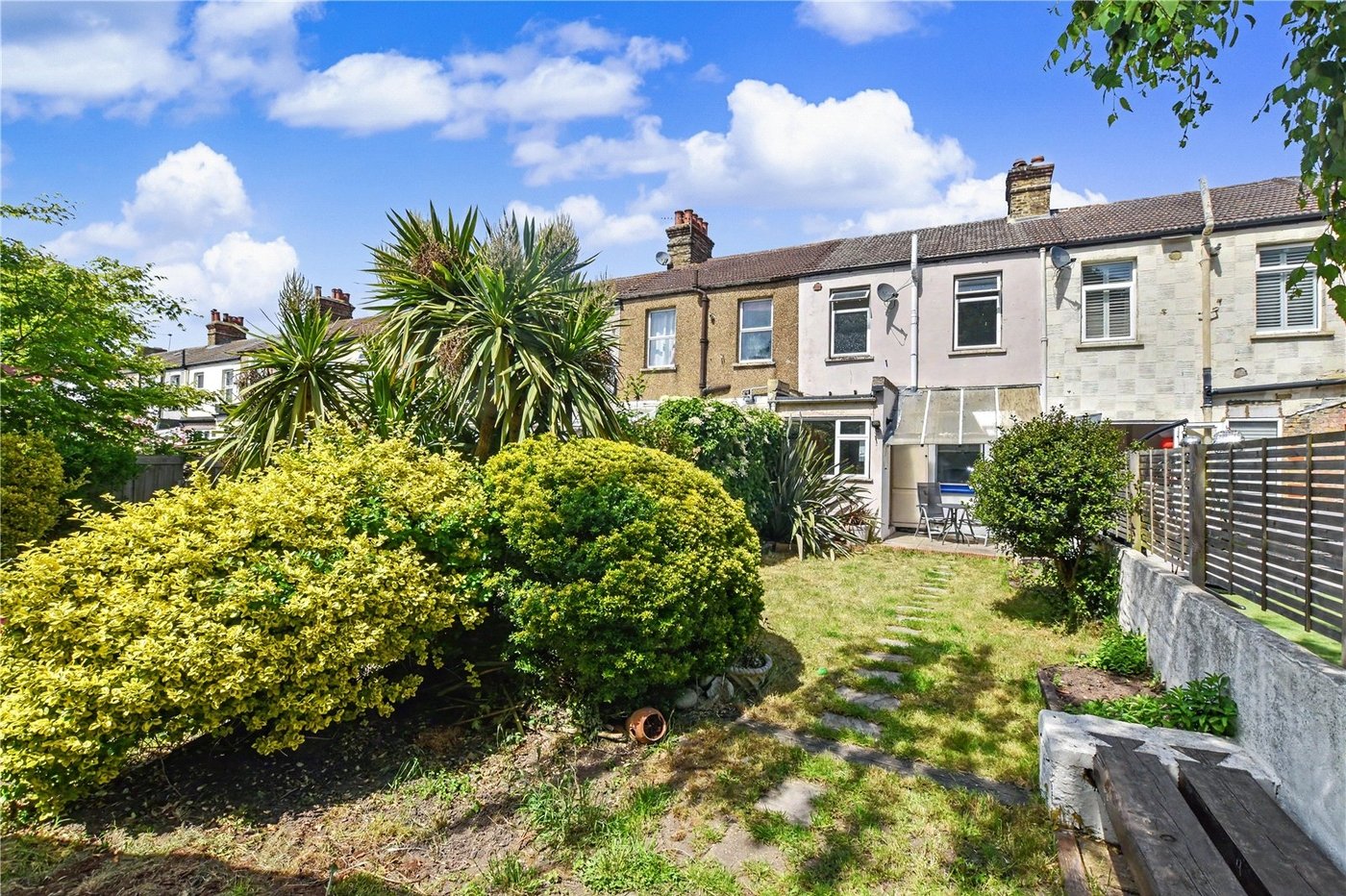 2 bedroom house for sale in Bexleyheath | Robinson Jackson