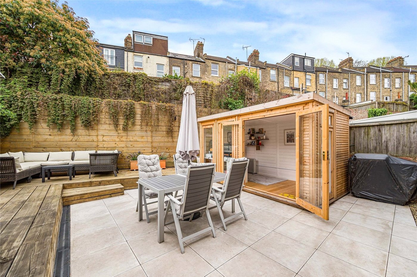 2 bedroom house for sale in Plumstead | Robinson Jackson