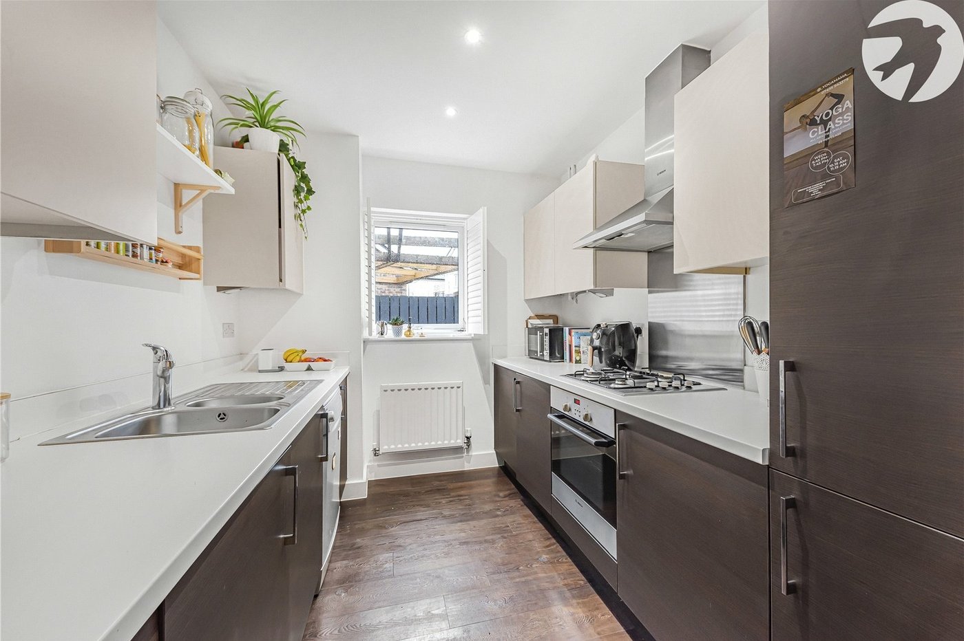 2 bedroom property for sale in Greenhithe | Robinson Jackson