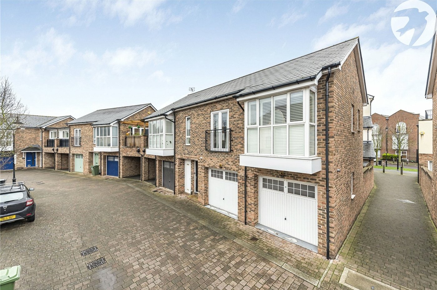 2 bedroom property for sale in Greenhithe | Robinson Jackson