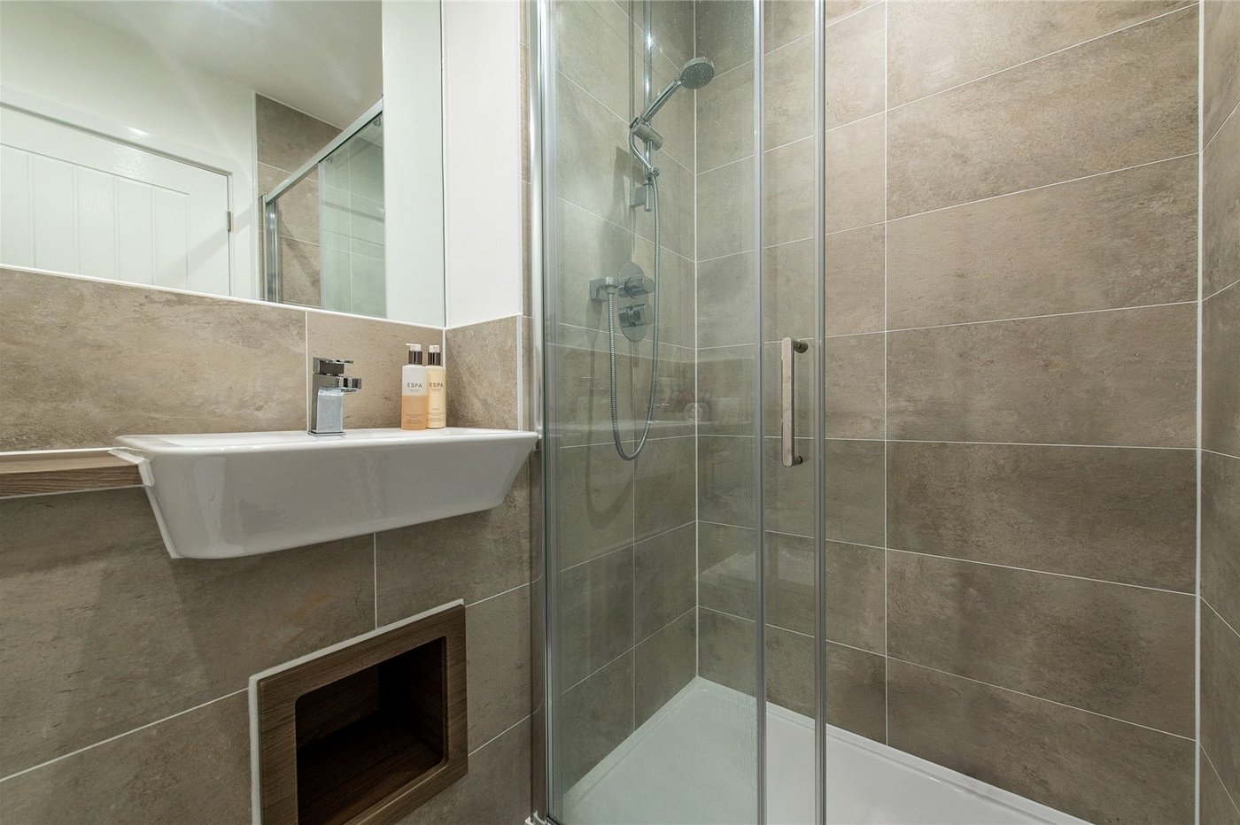 2 bedroom house for sale in Northfleet | Robinson Michael & Jackson