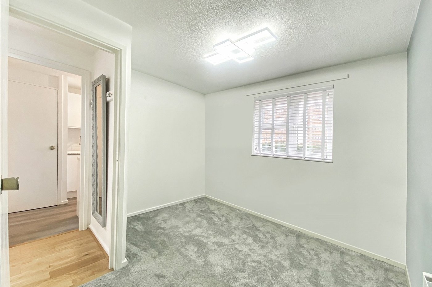 1 bedroom property for sale in Sidcup | Robinson Jackson