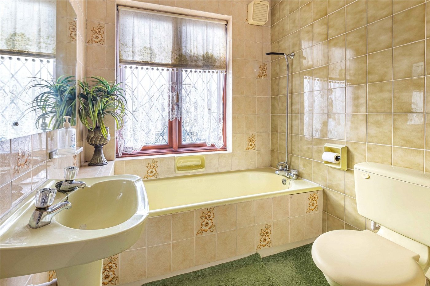 5 bedroom house for sale in South Welling | Robinson Jackson