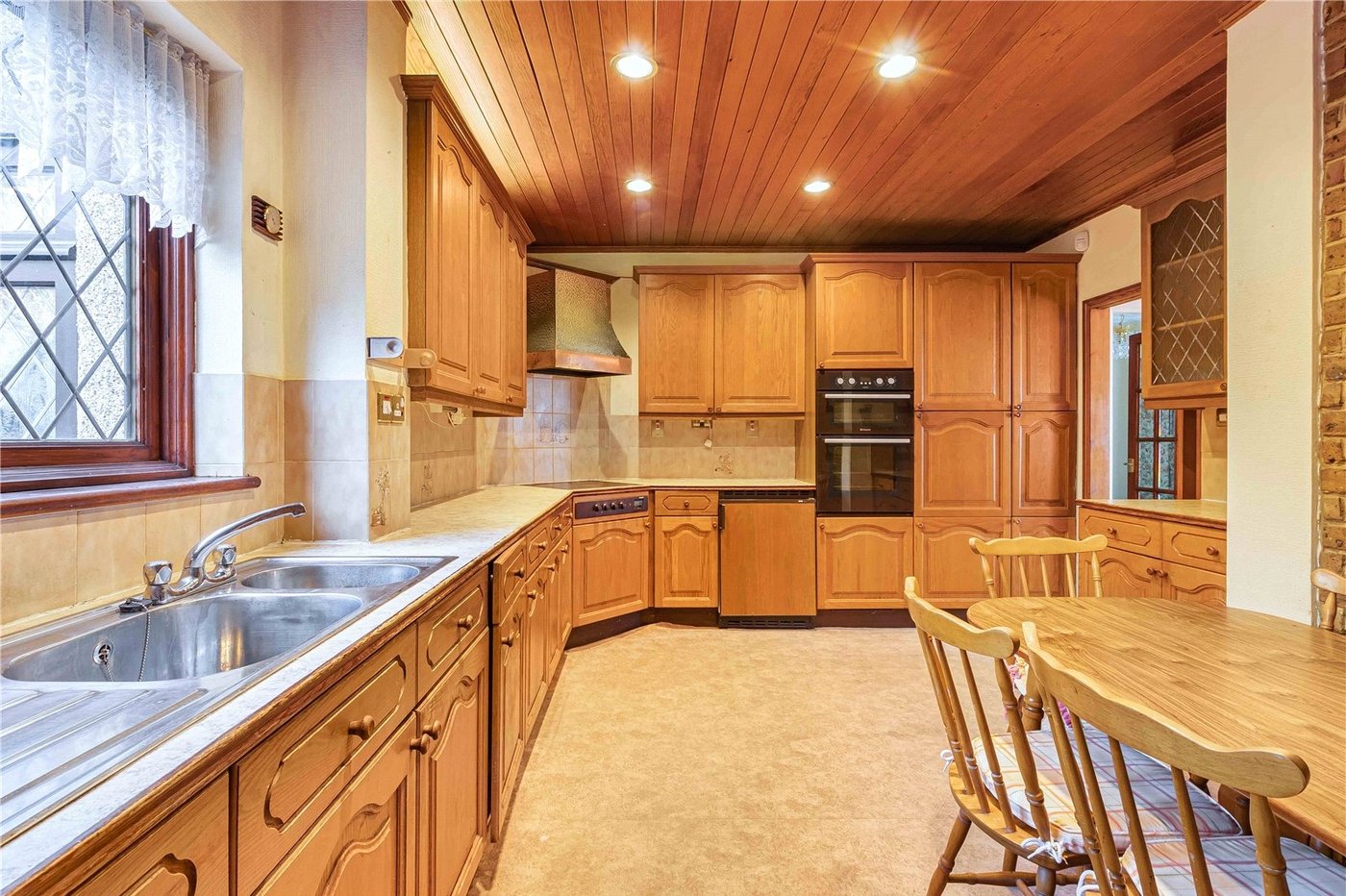 5 bedroom house for sale in Welling | Robinson Jackson