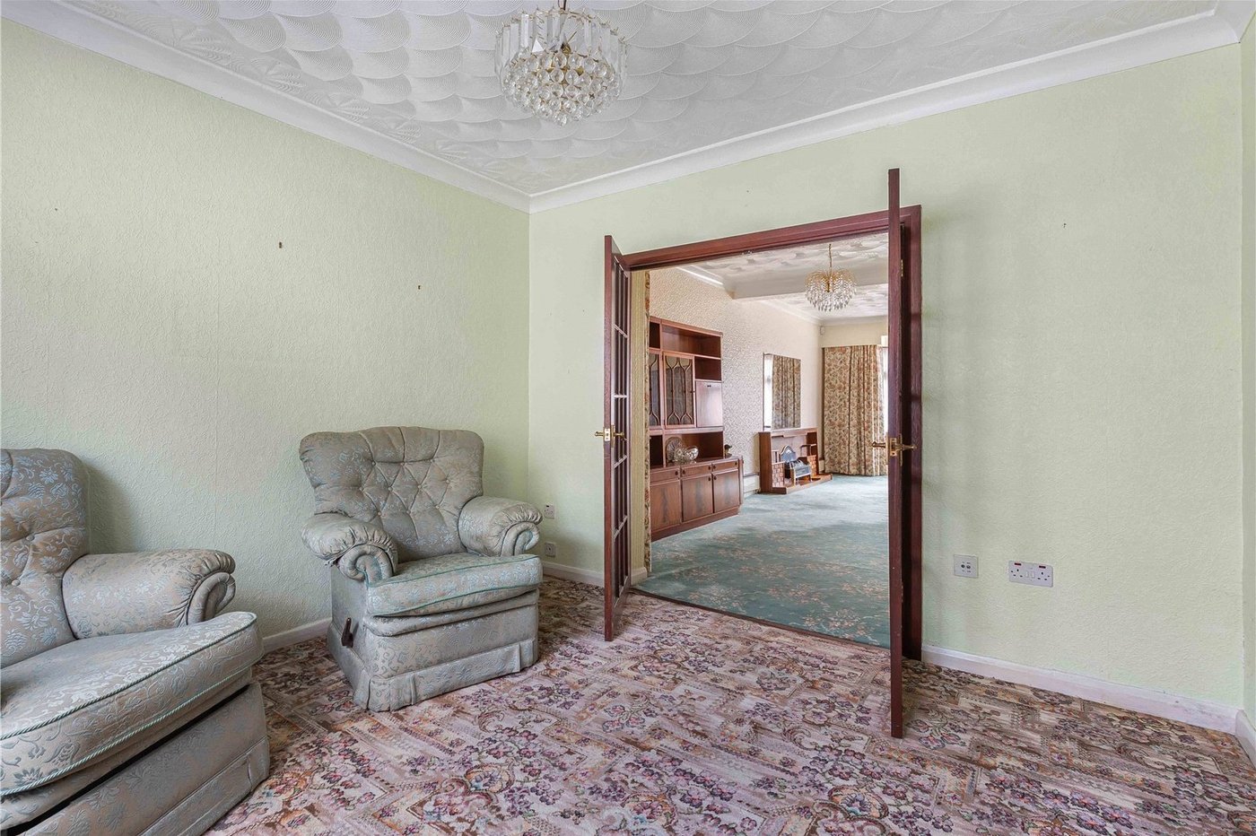 5 bedroom house for sale in Welling | Robinson Jackson