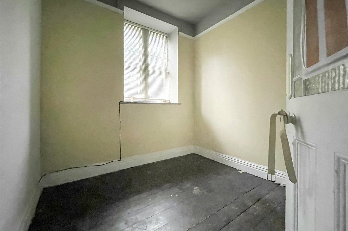 6 bedroom house for sale in Gillingham | Robinson Michael & Jackson