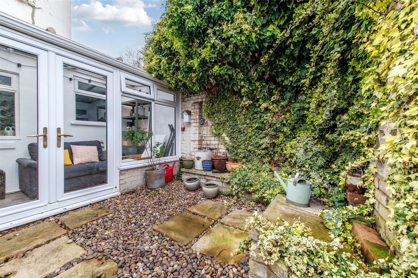 2 bedroom house for sale in Northfleet | Robinson Michael & Jackson