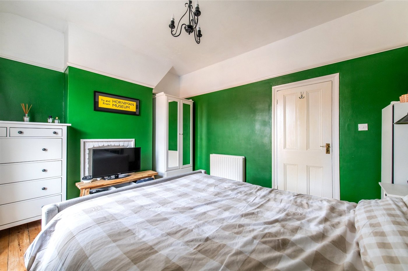 2 bedroom house for sale in Northfleet | Robinson Michael & Jackson