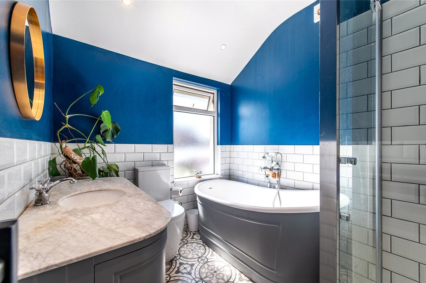 2 bedroom house for sale in Northfleet | Robinson Michael & Jackson