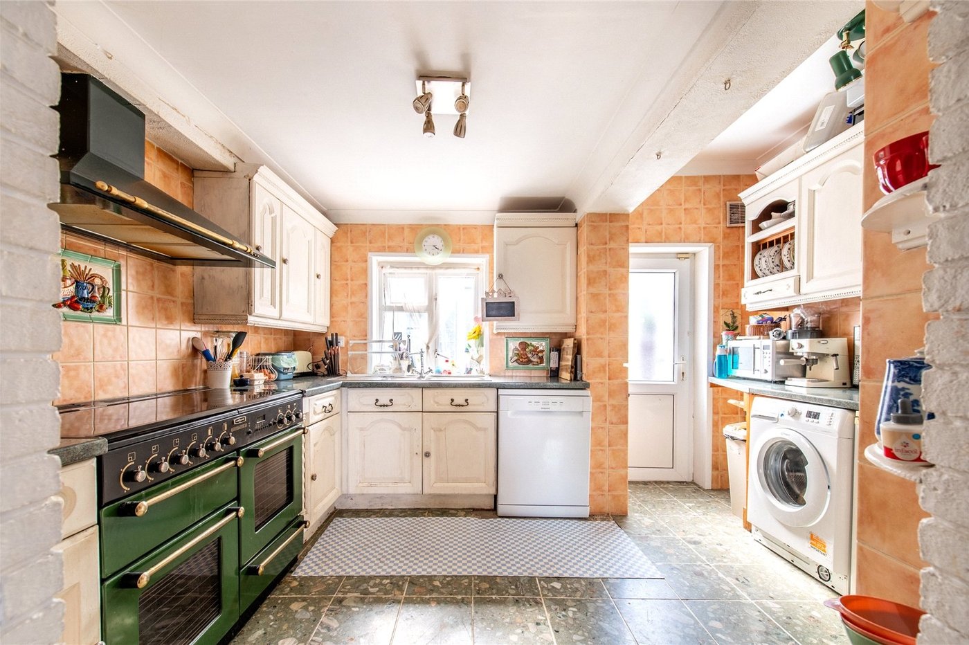2 bedroom house for sale in Northfleet | Robinson Michael & Jackson
