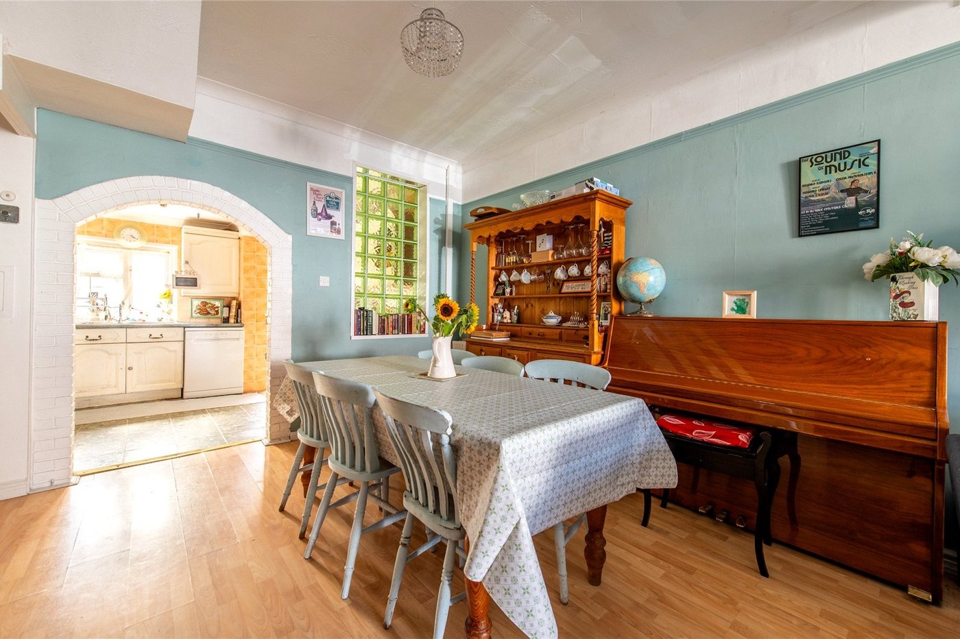 2 bedroom house for sale in Northfleet | Robinson Michael & Jackson