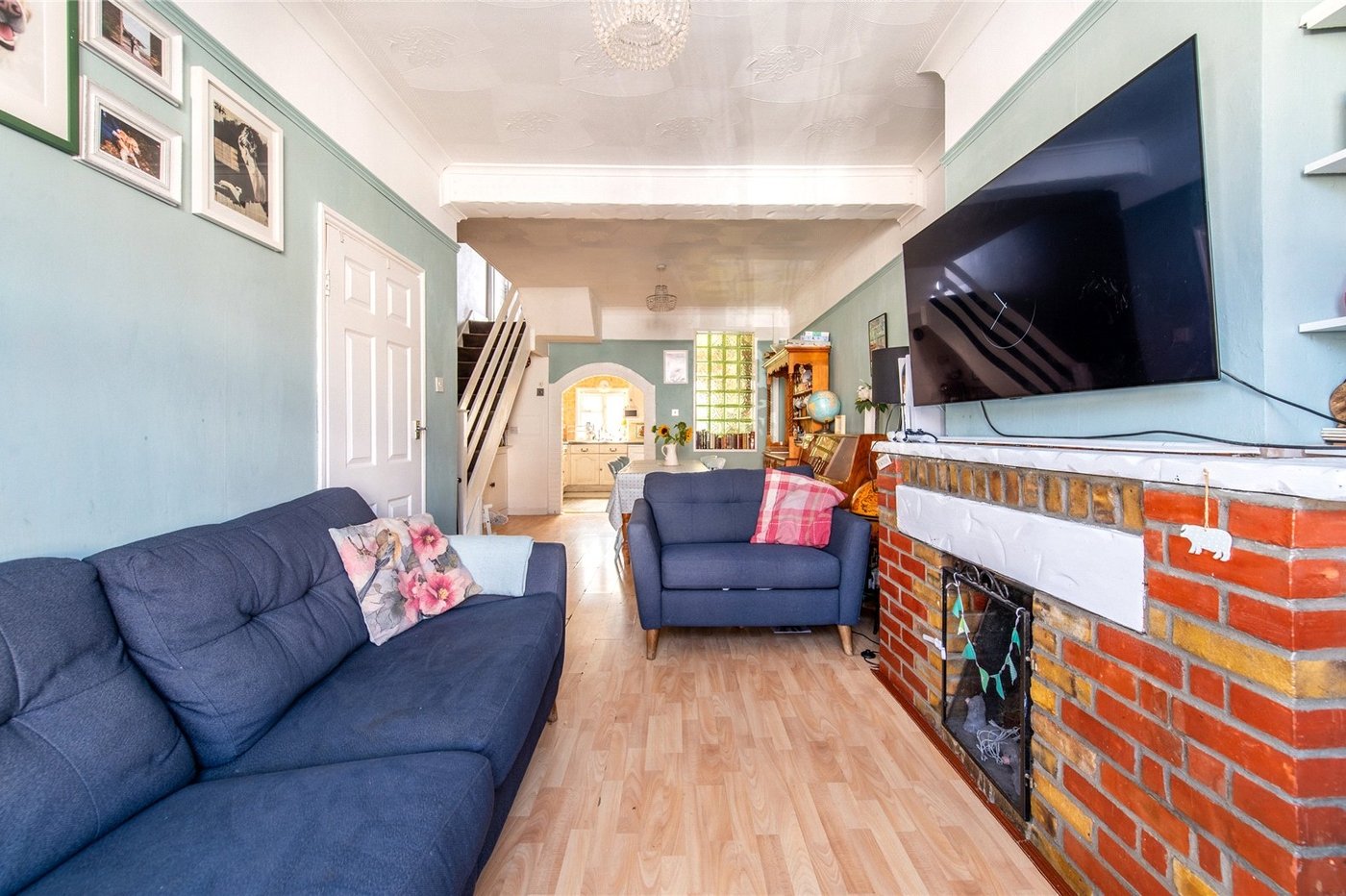 2 bedroom house for sale in Northfleet | Robinson Michael & Jackson