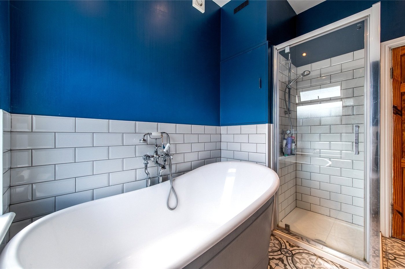 2 bedroom house for sale in Northfleet | Robinson Michael & Jackson