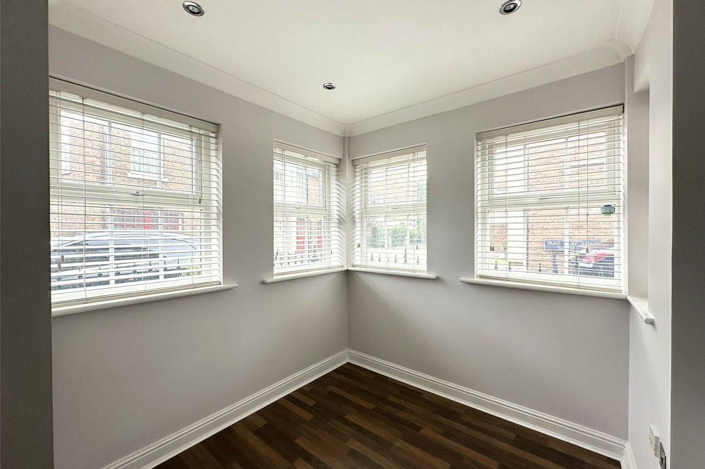 5 bedroom house for sale in Greenhithe | Robinson Jackson