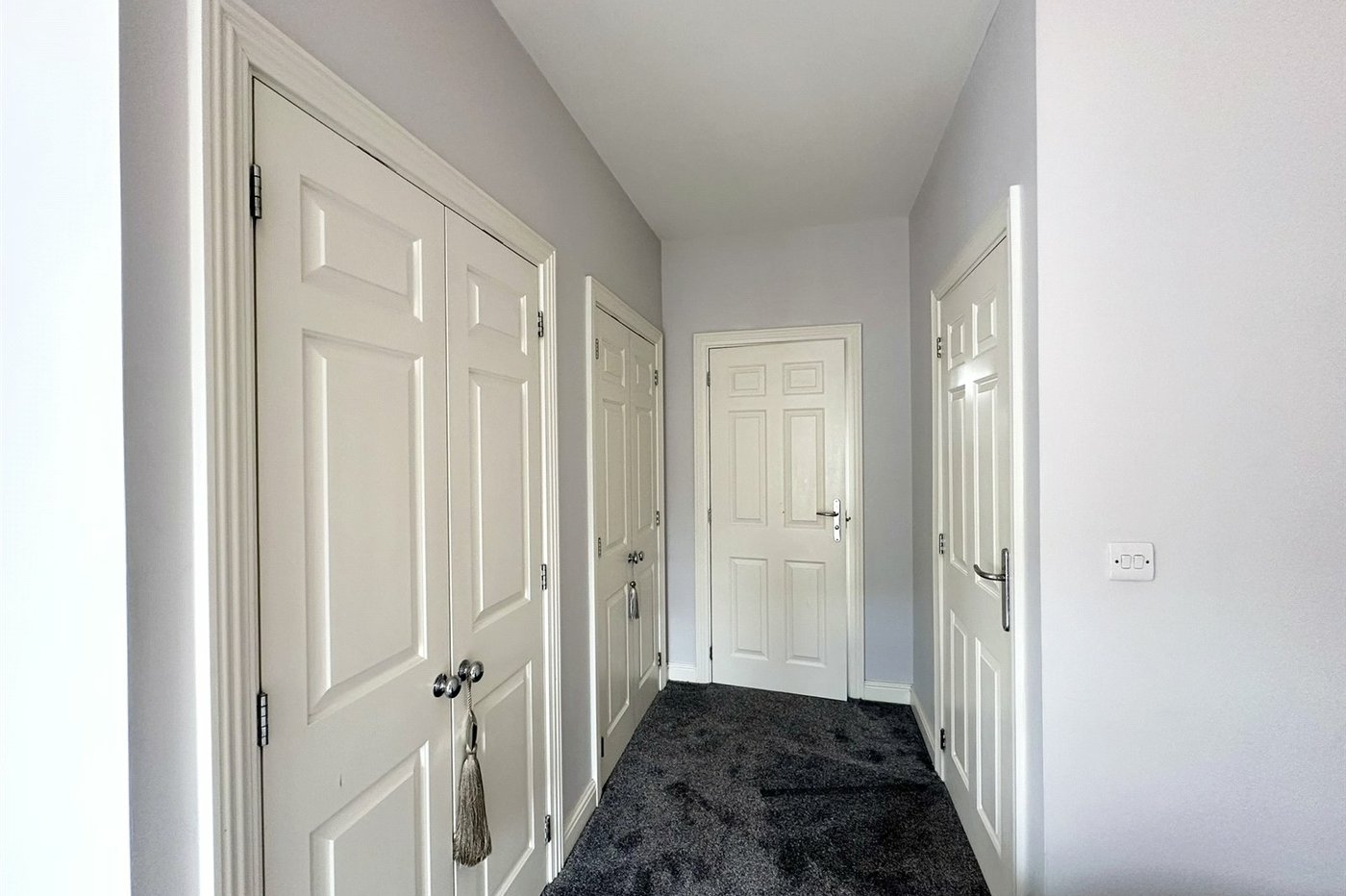 5 bedroom house for sale in Greenhithe | Robinson Jackson