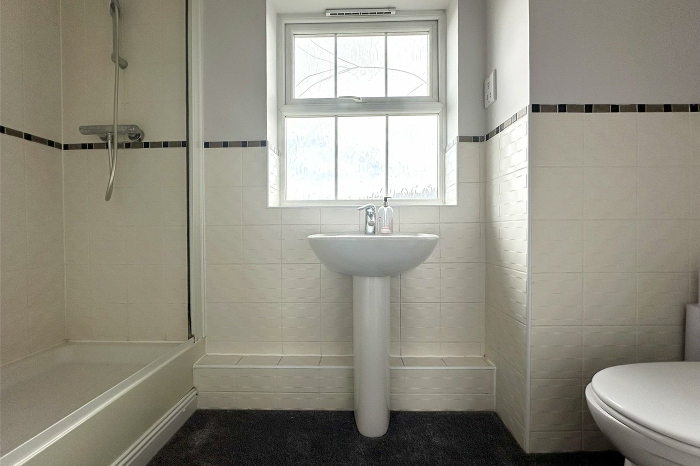 5 bedroom house for sale in Greenhithe | Robinson Jackson