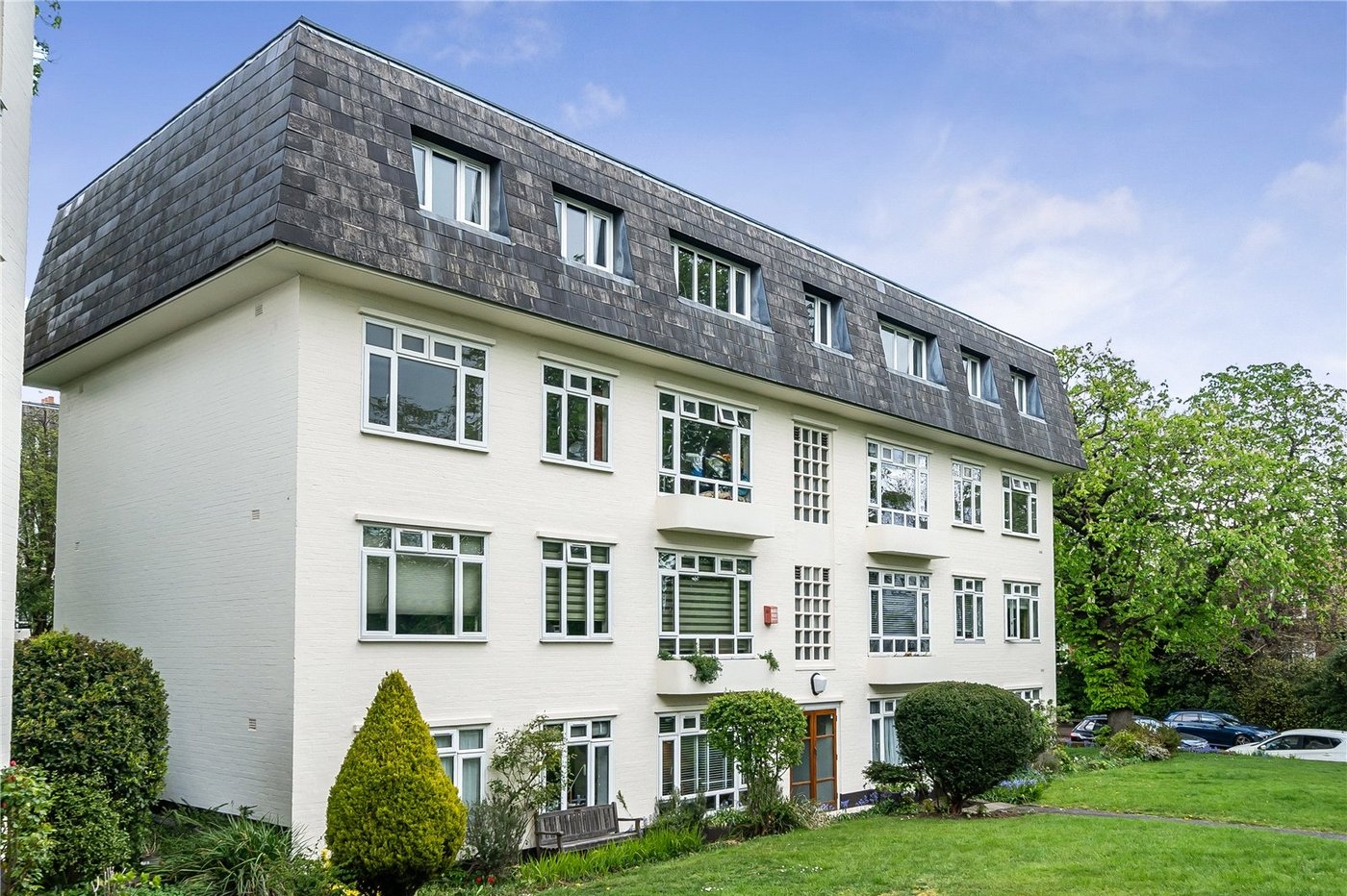 2 bedroom property for sale in Lawrie Park Road | Robinson Jackson