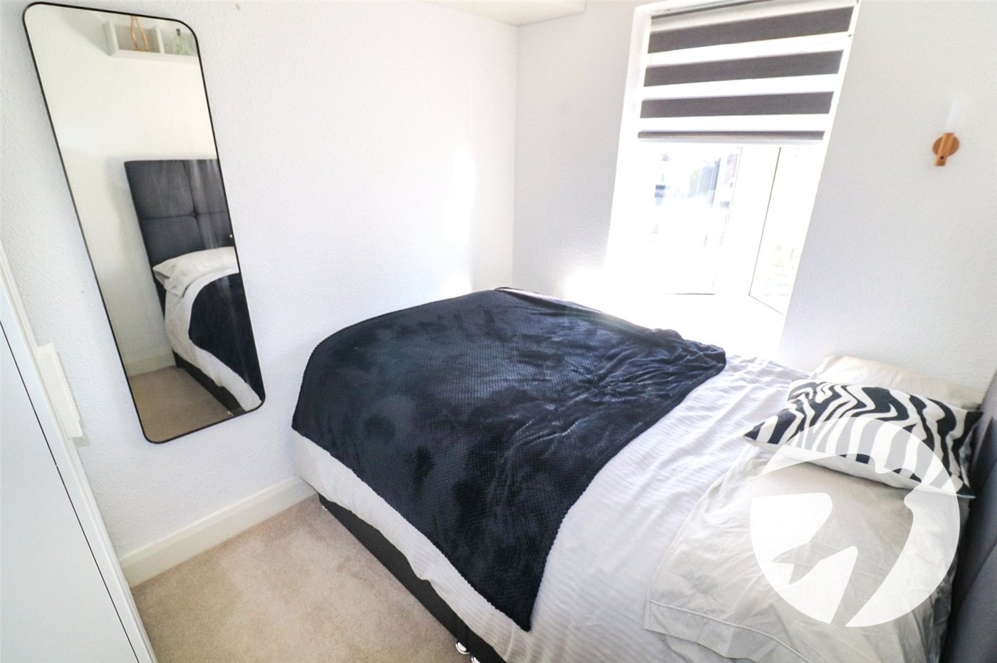 3 bedroom house for sale in Erith | Robinson Jackson