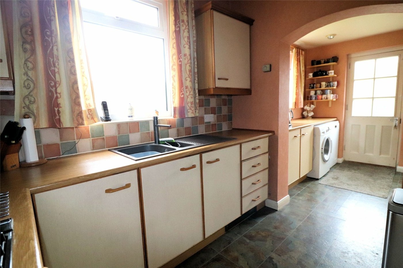 3 bedroom house for sale in Erith | Robinson Jackson