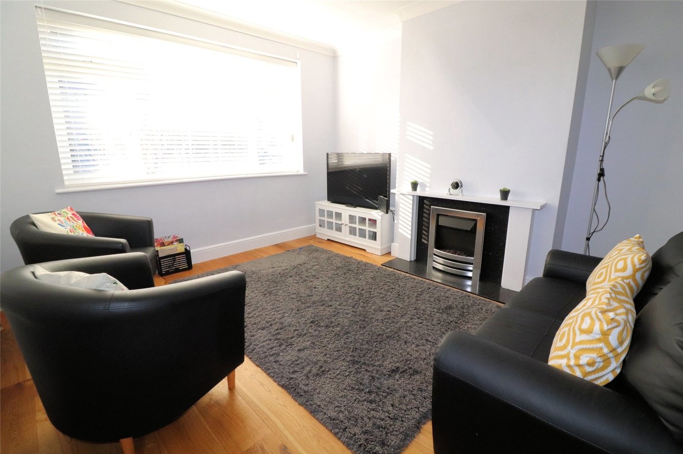 house for sale in Lesney Park, Erith, DA8 Robinson Jackson