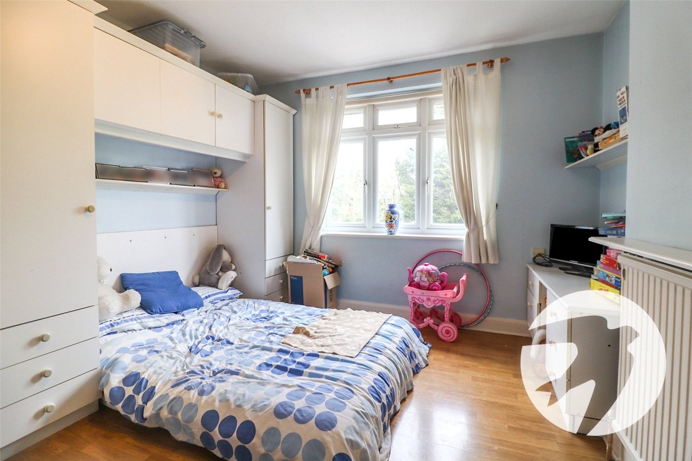 4 bedroom house for sale in Northumberland Heath | Robinson Jackson