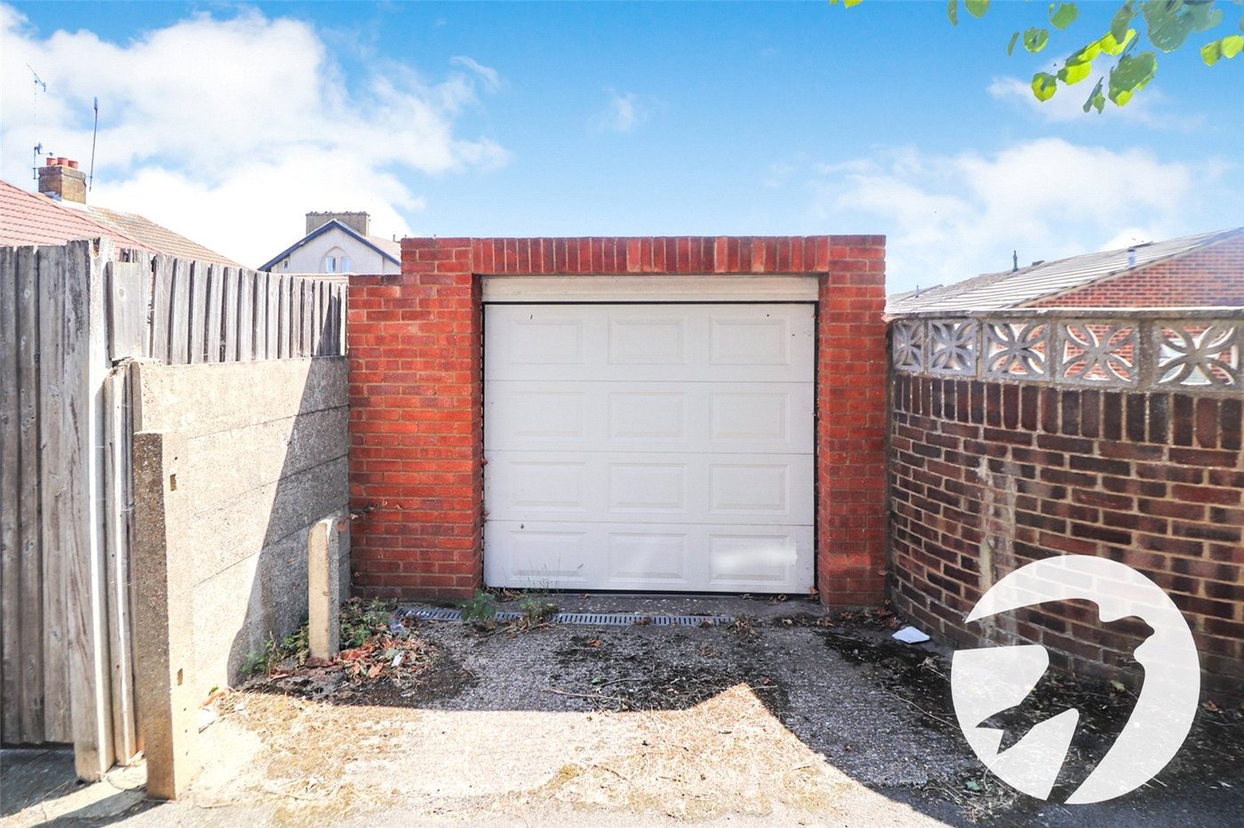 2 bedroom bungalow for sale in Erith | Robinson Jackson