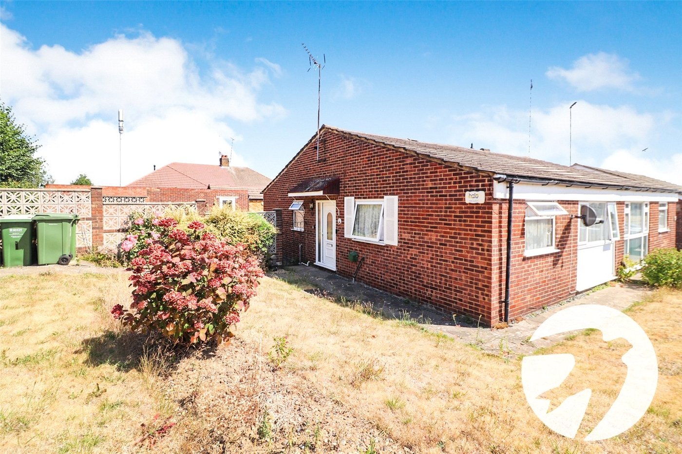 2 bedroom bungalow for sale in Erith | Robinson Jackson