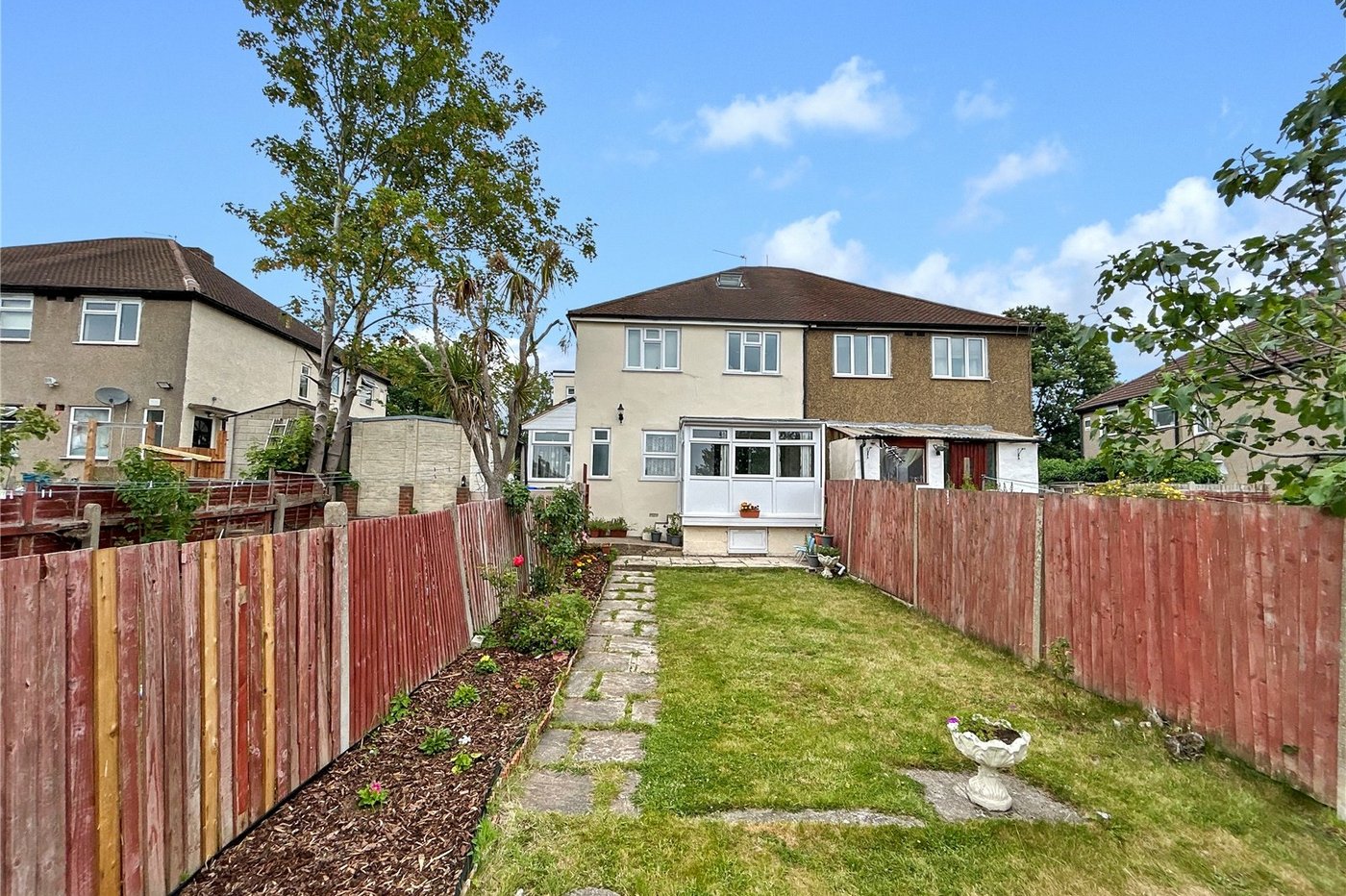 2 bedroom property for sale in Sidcup | Robinson Jackson