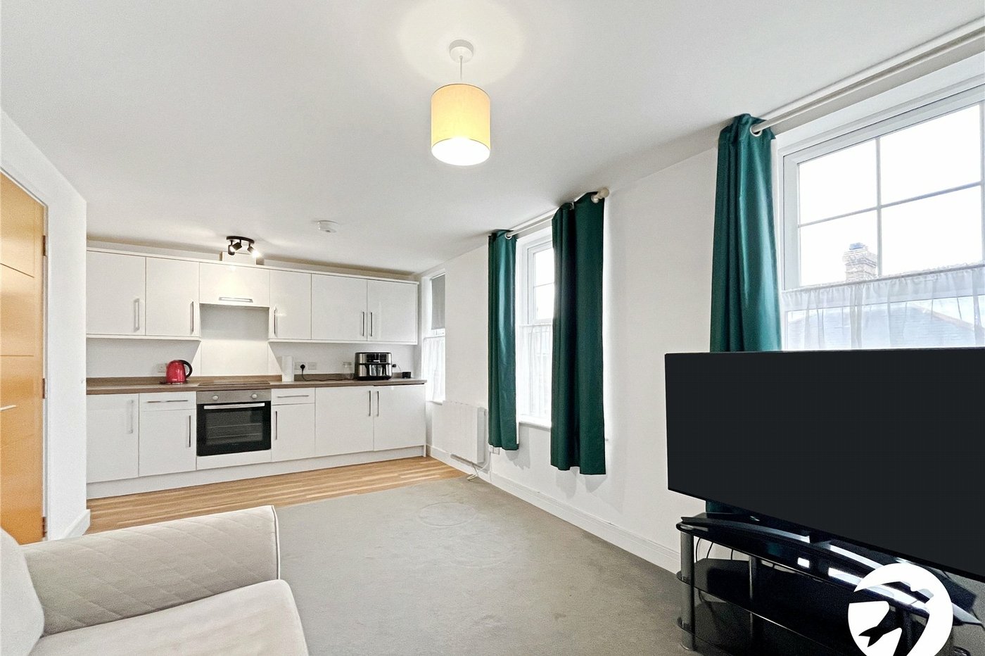 1 bedroom property for sale in Sittingbourne | Robinson Michael & Jackson