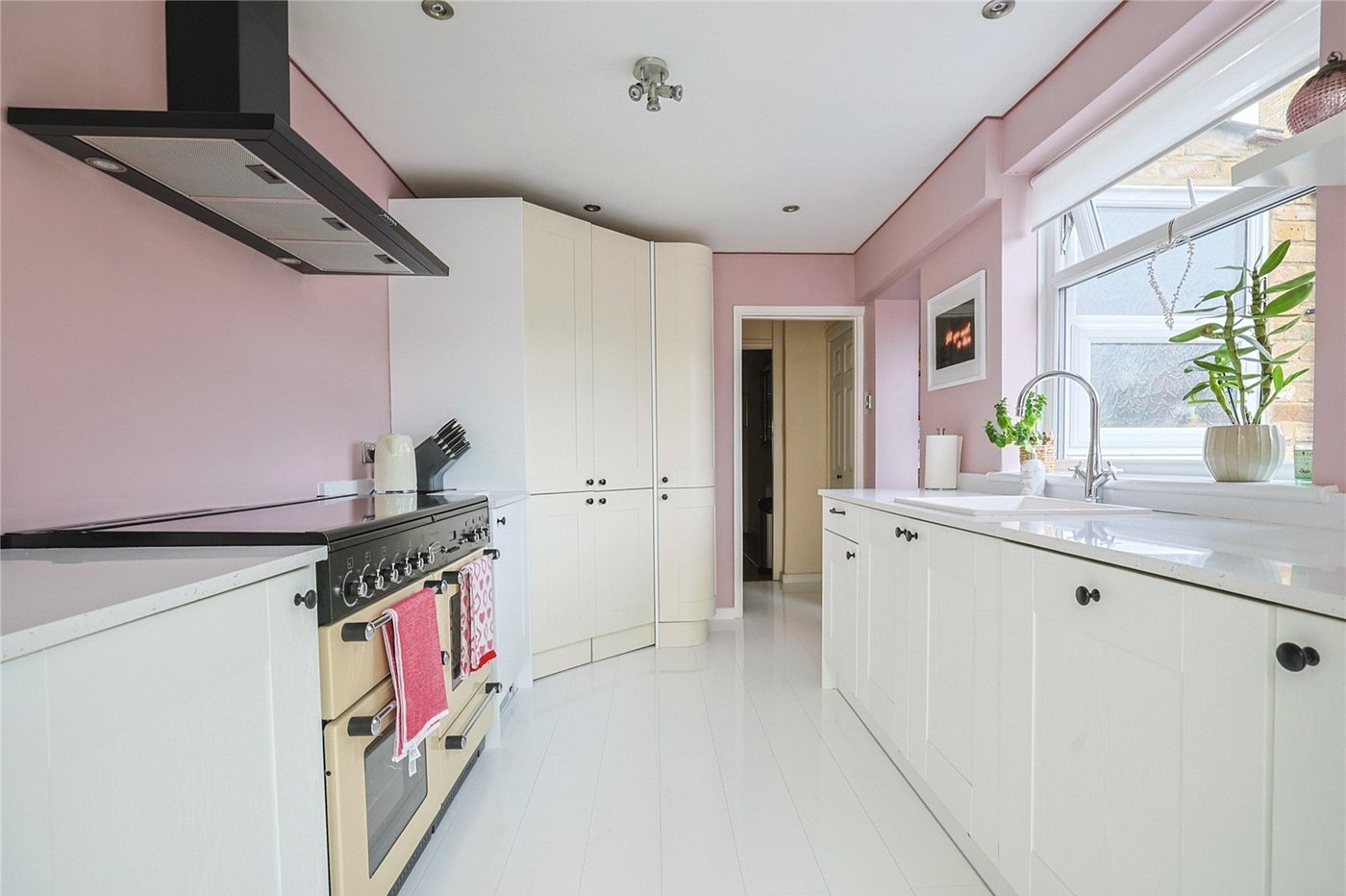 4 bedroom house for sale in Sittingbourne | Robinson Michael & Jackson