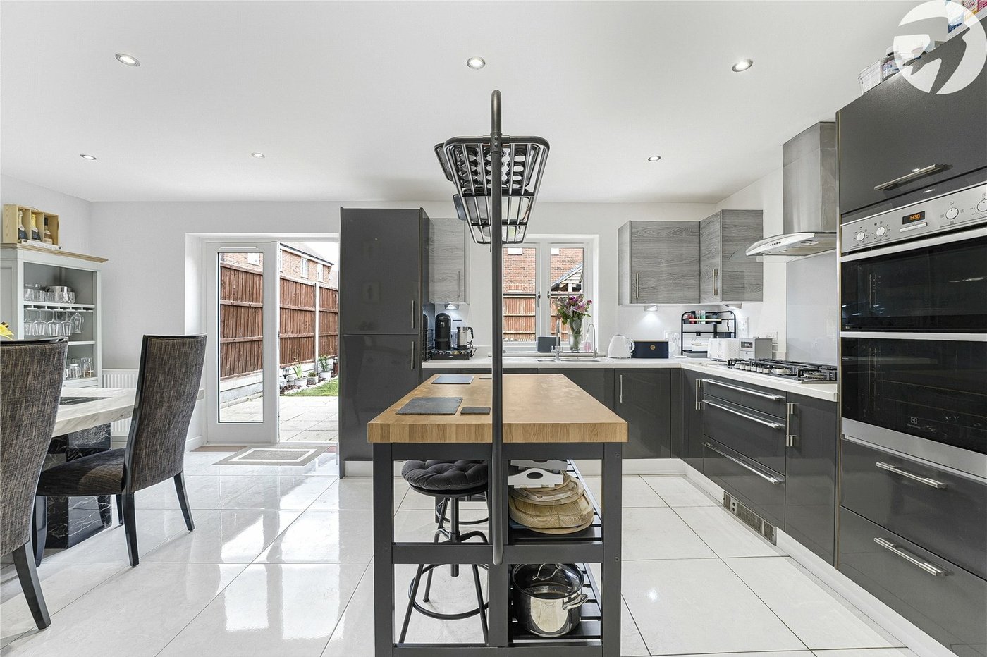 4 bedroom house for sale in Castle Hill | Robinson Jackson