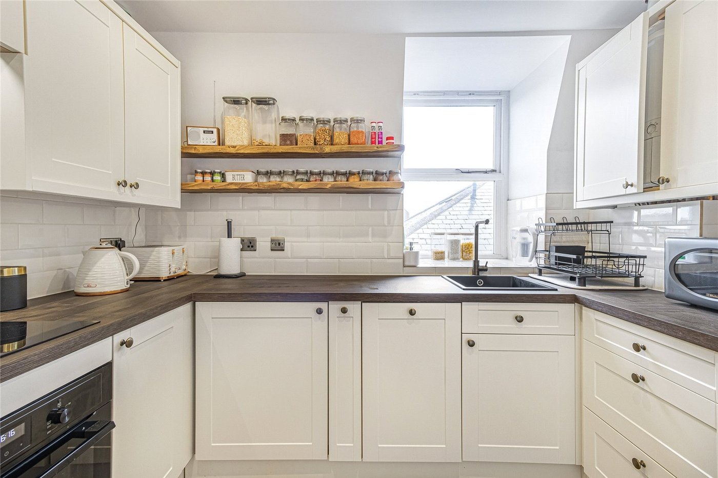 2 bedroom property for sale in Welling | Robinson Jackson