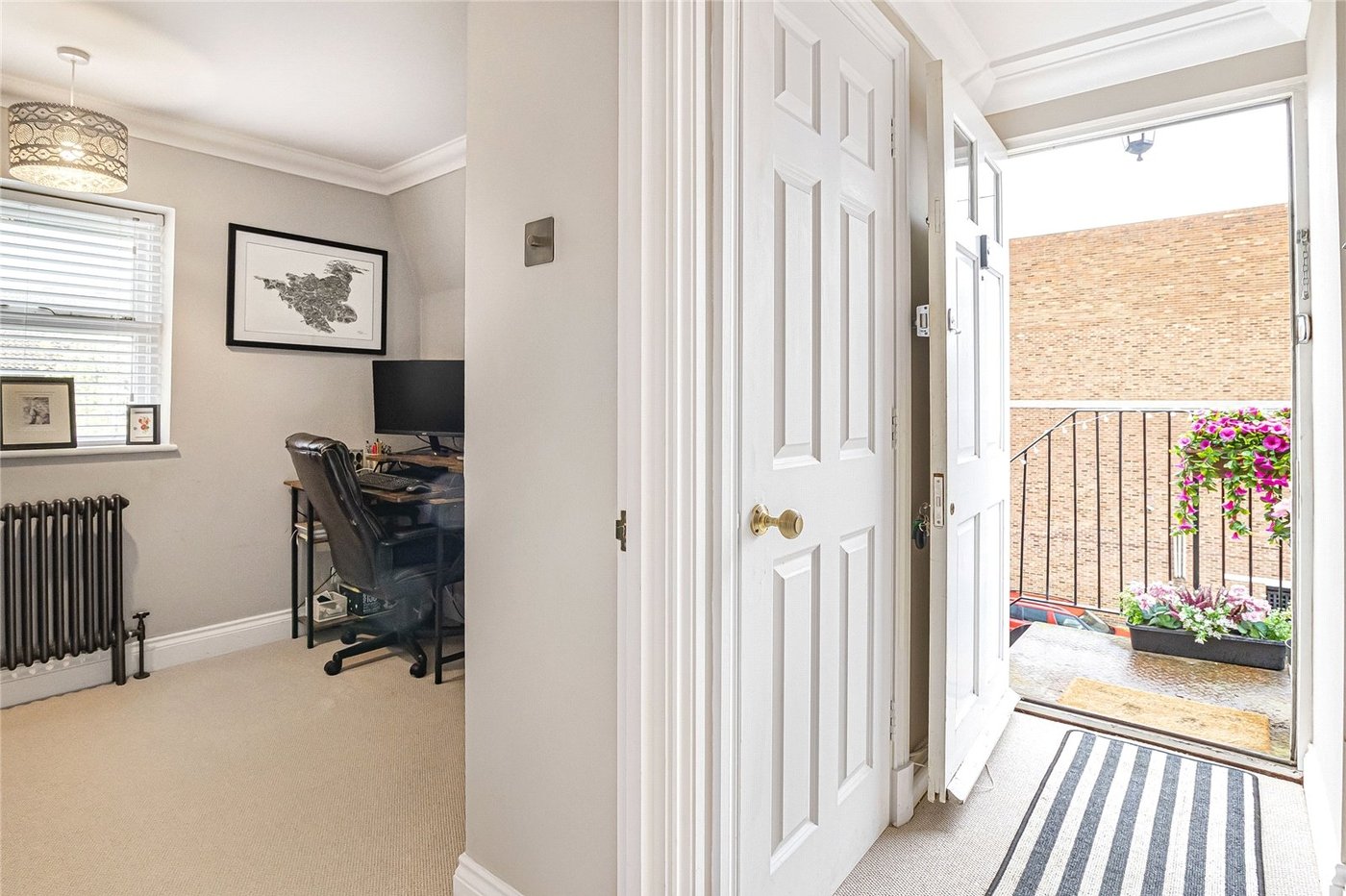 2 bedroom property for sale in Welling | Robinson Jackson
